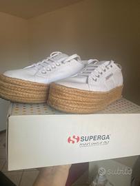 Scarpe  Superga bianche
