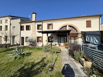 Casa Indipendente Noventa Vicentina