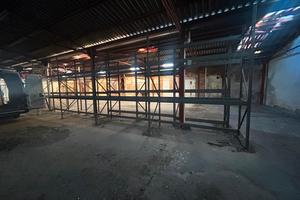 Scaffalature e banchi industriali