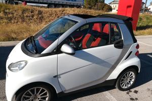 SMART Fortwo 800 33 kW Cabrio Passion cdi