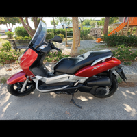 Yamaha xmax 250