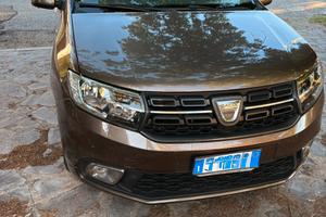 DACIA SANDERO BENZINA/GPL