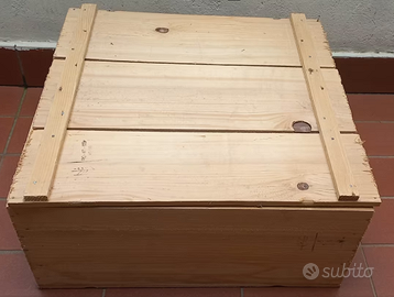 Cassa in legno cm 55x53x25