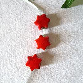 Perle a stella rustiche rosse ceramica raku