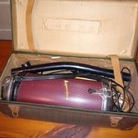 aspirapolvere vintage anni 50