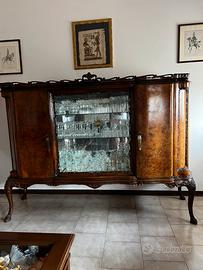 Cristalliera stile chippendale