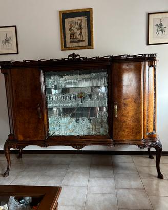 Cristalliera stile chippendale