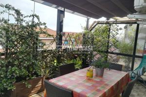 UNICO MONOLOCALE CON TERRAZZO A PIANO