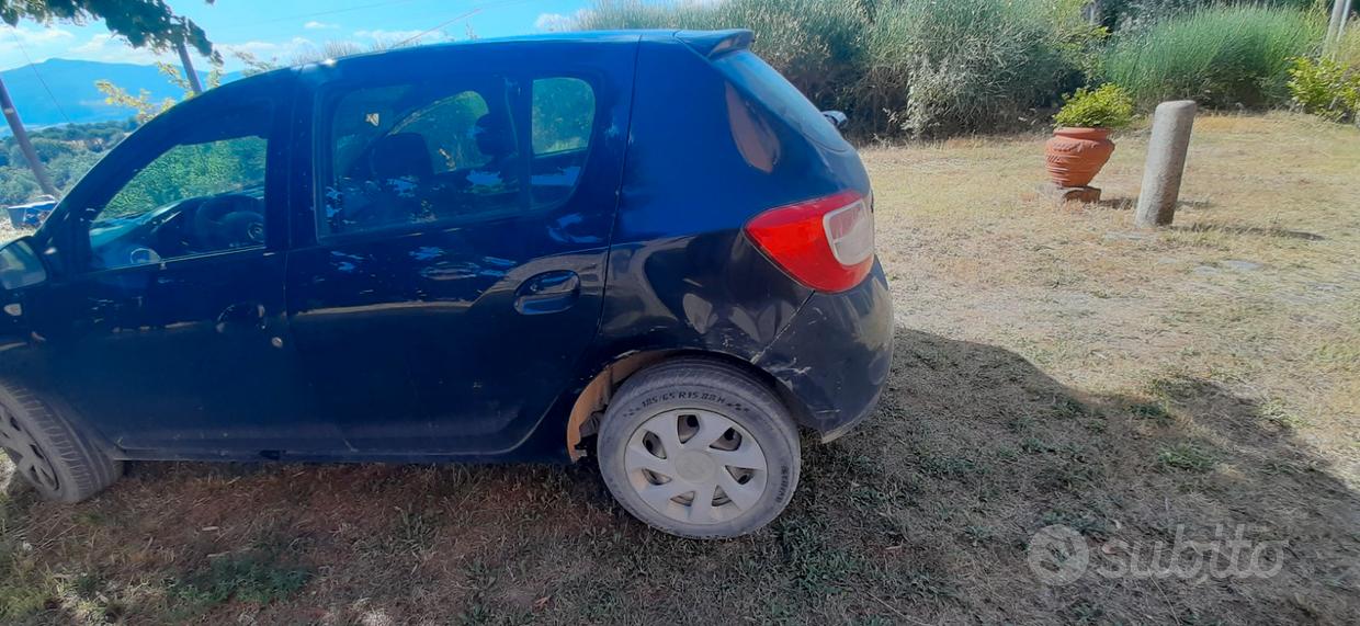 DACIA Sandero 1ª serie