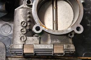 Corpo farfallato Alfa Romeo V6 Busso