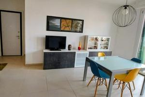 Appartamento centrale Marina di Massa da 22 Agosto