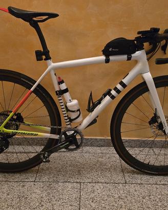 bicicletta gravel 
