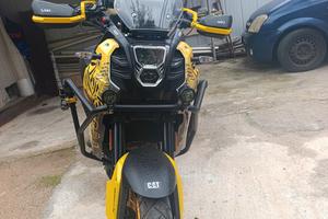 moto QJ 650 svt motore Suzuki 