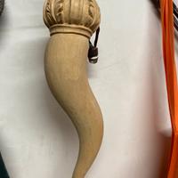 Corno portafortuna in legno