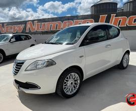 Lancia Ypsilon 1.2 69 CV 5P Gold 2015