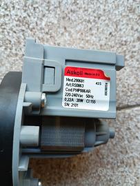 motorino scarico acqua lavatrice Hotpoint 