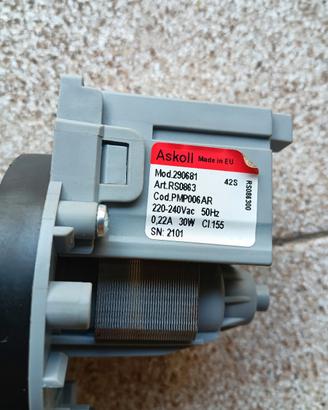 motorino scarico acqua lavatrice Hotpoint 