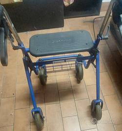 Deambulatore Rollator
