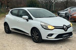 Renault Clio GPL 5 porte Permute rate garanzia