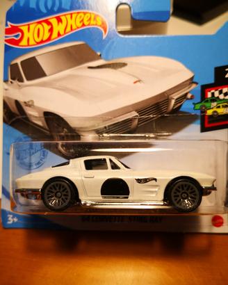 Hot wheels CORVETTE STING RAY