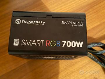 Thermaltake Smart RGB Alimentatore da 700 W, Nero 