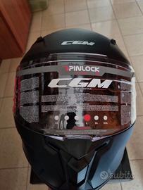 Casco integrale più guanti con protezioni da moto