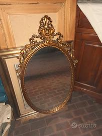 due specchi antichi,uno con piu di 100 anni