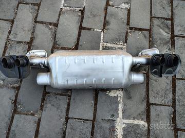 Porsche 992 992.2 scarico terminale OEM modificato