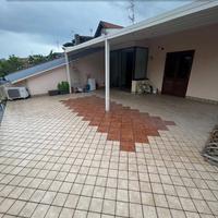 Casa semindipendente con garage ad Acireale