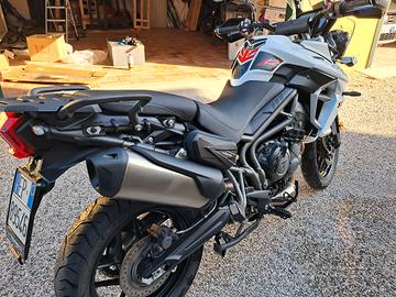 triumph tiger 800 xrt