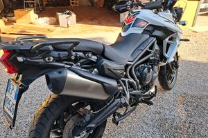 triumph tiger 800 xrt