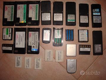 Batterie di moltissimi cellulari vintage