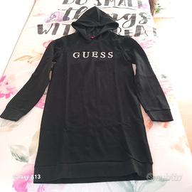 Abito manica lunga con logo.