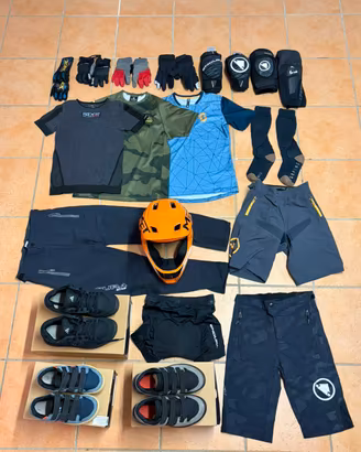 Abbigliamento mtb
