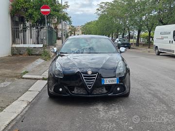 Alfa Romeo Giulietta 1750 TBi Quadrifoglio Verde