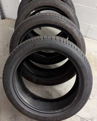 Set pneumatici estivi Michelin per Peugeot 208