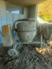 Betoniera elettrica 220v