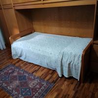letto a una piazza in legno olmo
