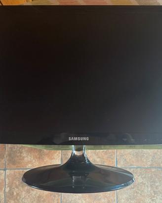 Tv e Monitor Samsung Full HD 22” come nuovo
