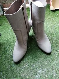 Stivaletti mezza gamba