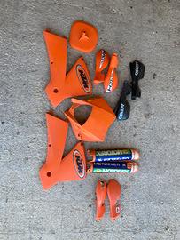 Ricambi plastiche ktm