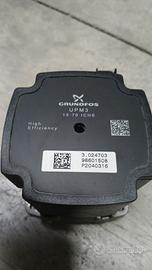 circolatore Grundfos UPM3 15-70 ichs