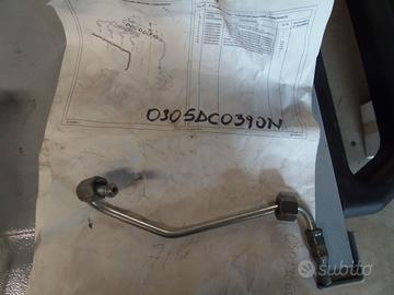 0305DC0390N tubo iniezione Mahindra Scorpio