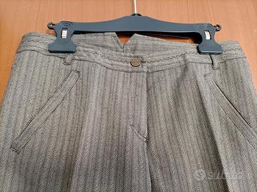 Pantalone classico spigato grigio