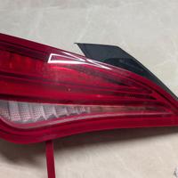 FARO / FANALE POSTERIORE SINISTRO MERCEDES CLA (C1