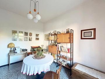 Porzione di casa con giardino,San Giustino S/010