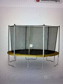 Trampolino elastico
