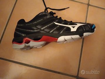 scarpe da pallavolo nuove Sports In vendita a Roma