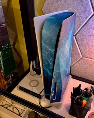 PS5 Disk Edition + 2 controller originali