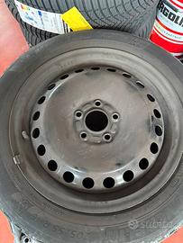 4 cerchi in ferro Ford focus